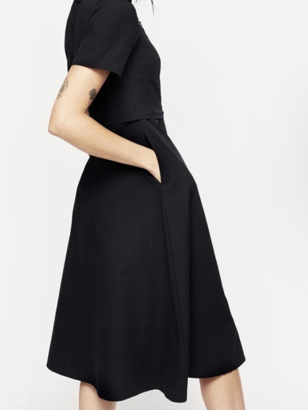 Disturbia - Fenrir Midi Dress - Picture 4 of 14